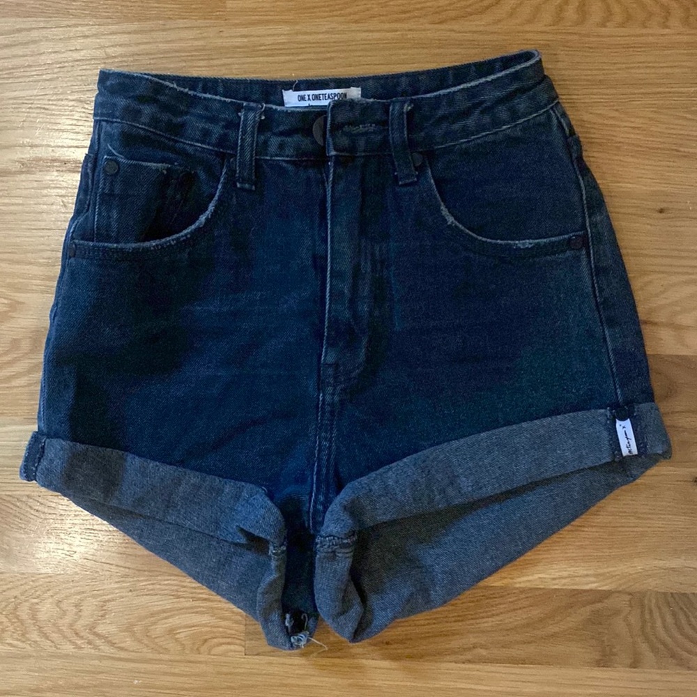 One Teaspoon High Waist Bandits Slim Fit Shorts 24